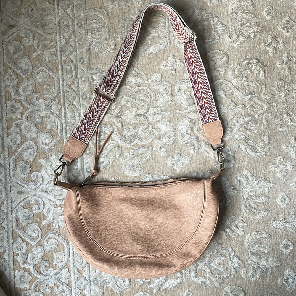 Urban Originals, Anthropologie, Luna Crossbody bag, Vegan